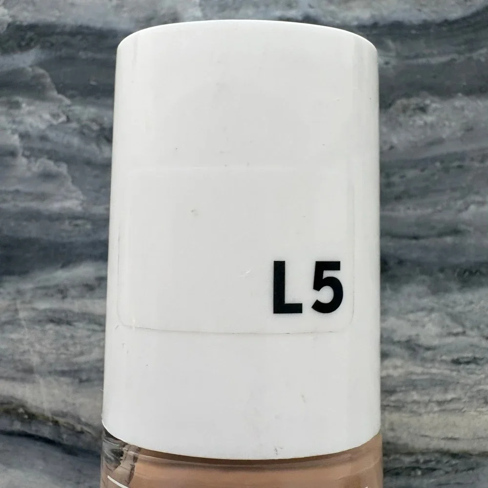 Covergirl TruBlend Hydrating Foundation L5 Creamy Natural 1 fl oz Smoothing
